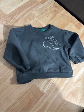 Disney Black Minnie Mouse Crewneck Sweatshirt